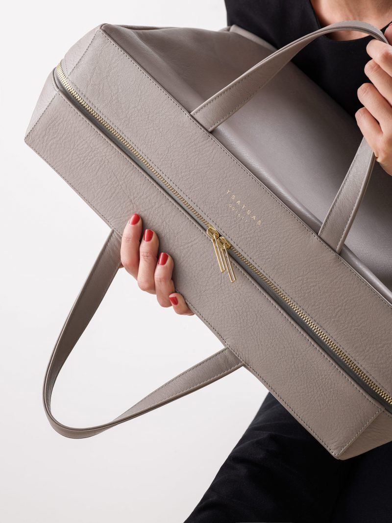 COEN tote bag in grey calfskin leather | TSATSAS