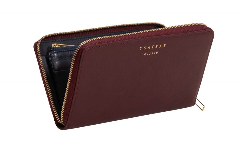 KOBO 2 wallet in burgundy calfskin leather | TSATSAS