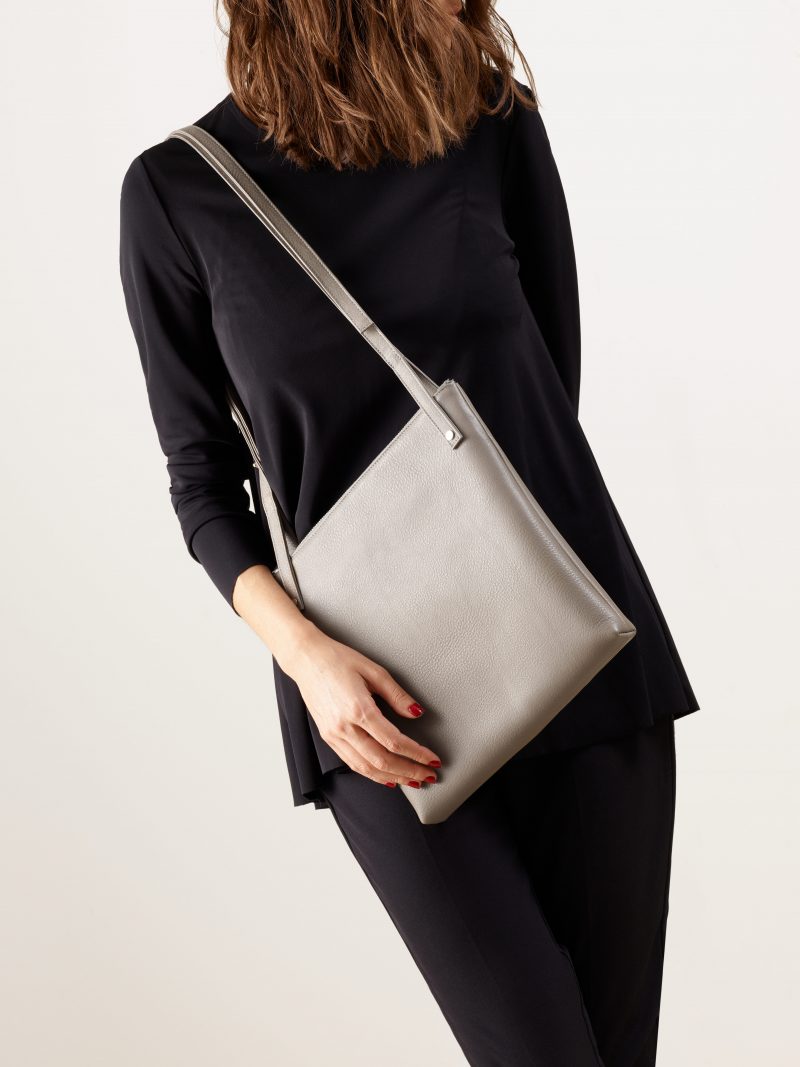 KRAMER 2 shoulder bag in grey calfskin leather | TSATSAS