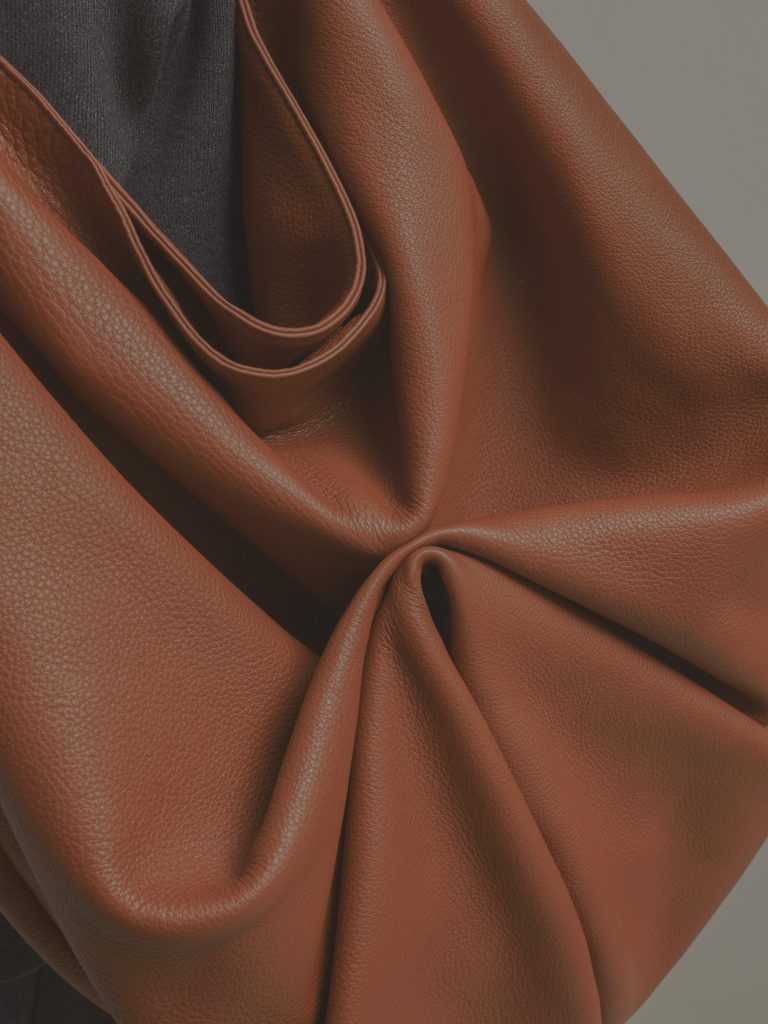 SACAR shoulder bag by Gerhardt Kellermann | TSATSAS
