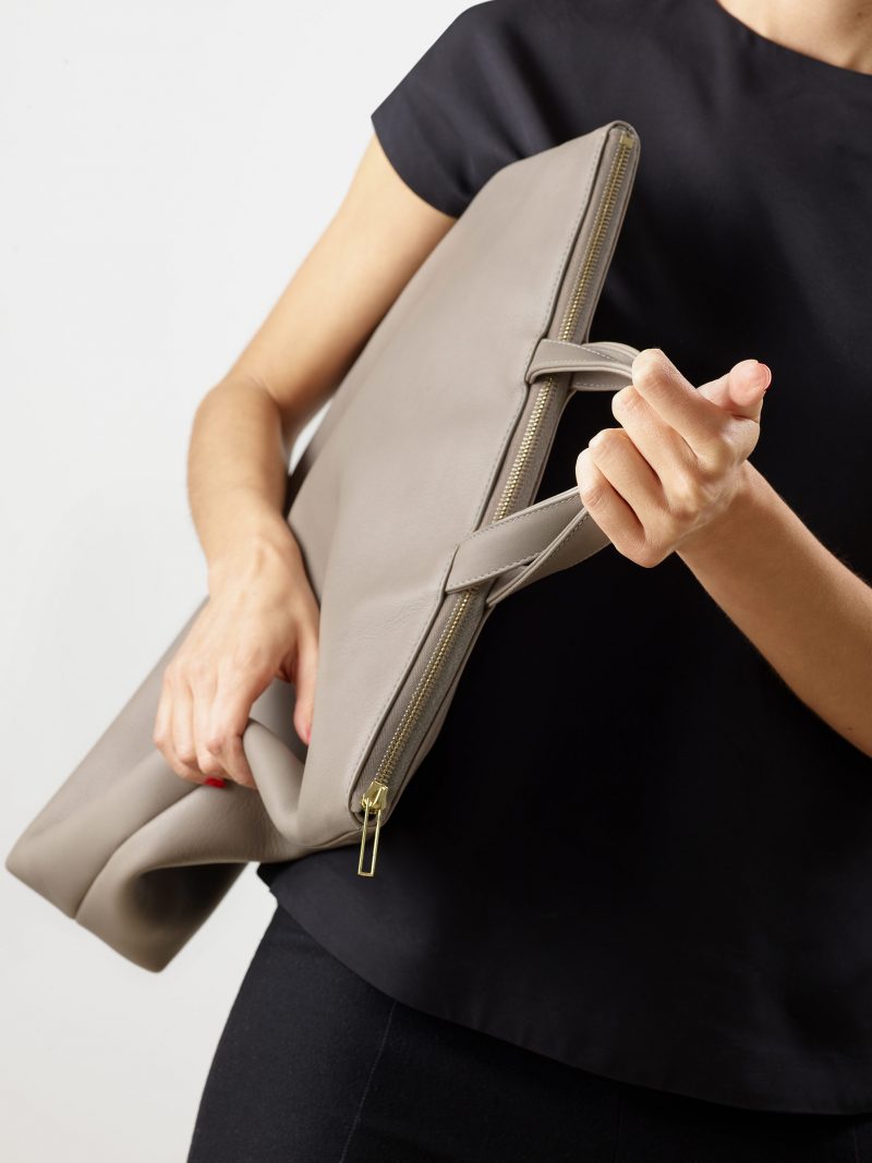 LUCID tote bag in grey calfskin leather | TSATSAS