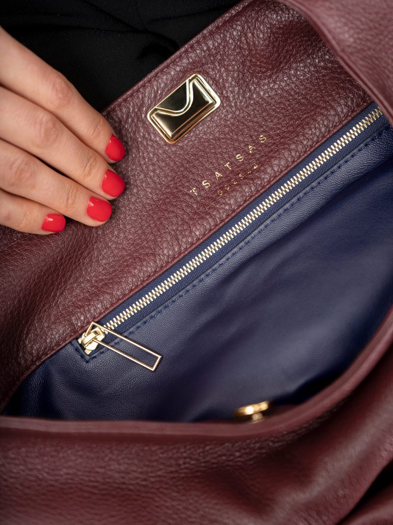 SACAR S shoulder bag in burgundy calfskin leather | TSATSAS