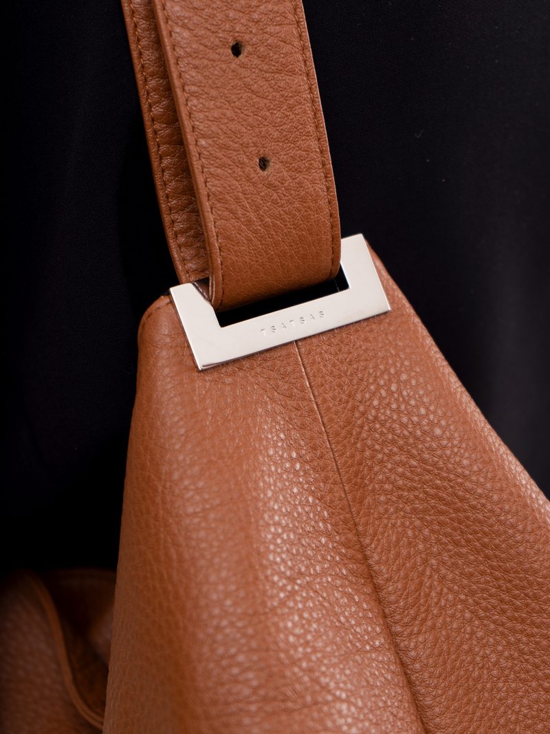 SACAR S shoulder bag in tan calfskin leather | TSATSAS