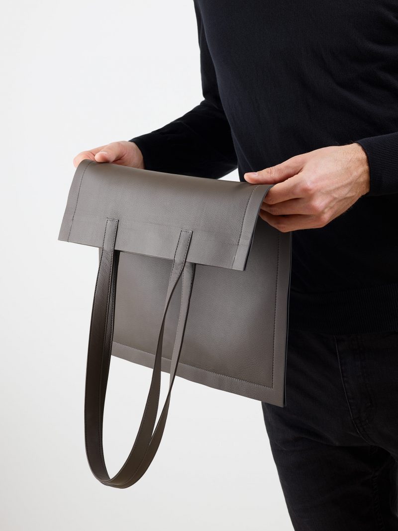 STRATO shoulder bag in grey lamb nappa leather | TSATSAS