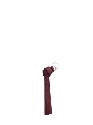 TAPE K keychain in burgundy calfskin leather | TSATSAS