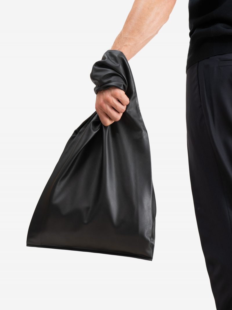 LATO tote bag in black lamb nappa leather with lining in black | TSATSAS