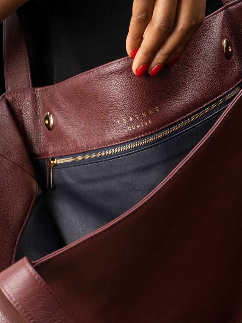 FABER 1 shoulder bag in burgundy calfskin leather | TSATSAS