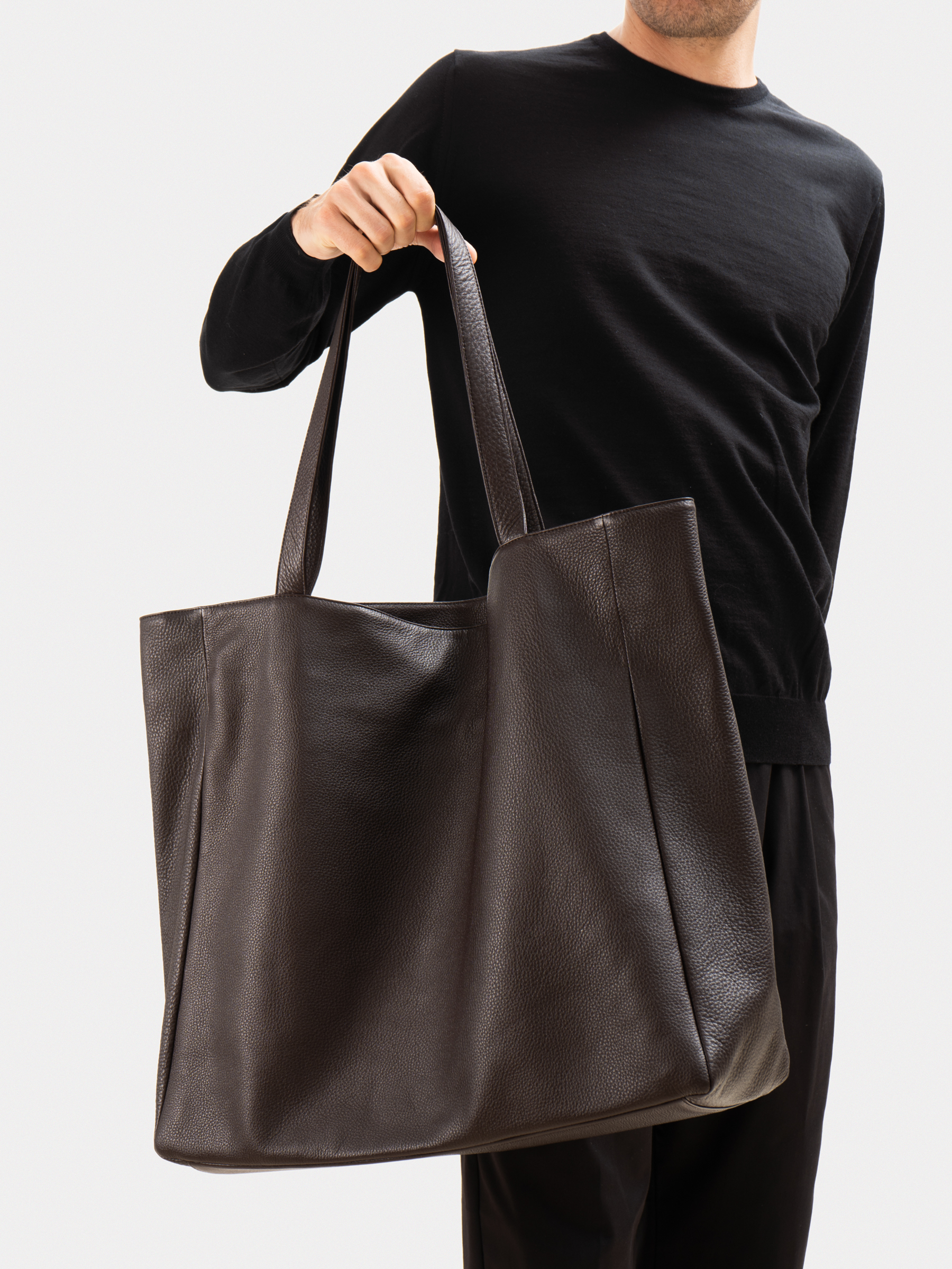 FABER ONE shoulder bag in dark brown calfskin leather | TSATSAS
