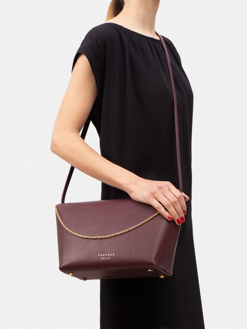OLIVE L shoulder bag in burgundy calfskin leather | TSATSAS