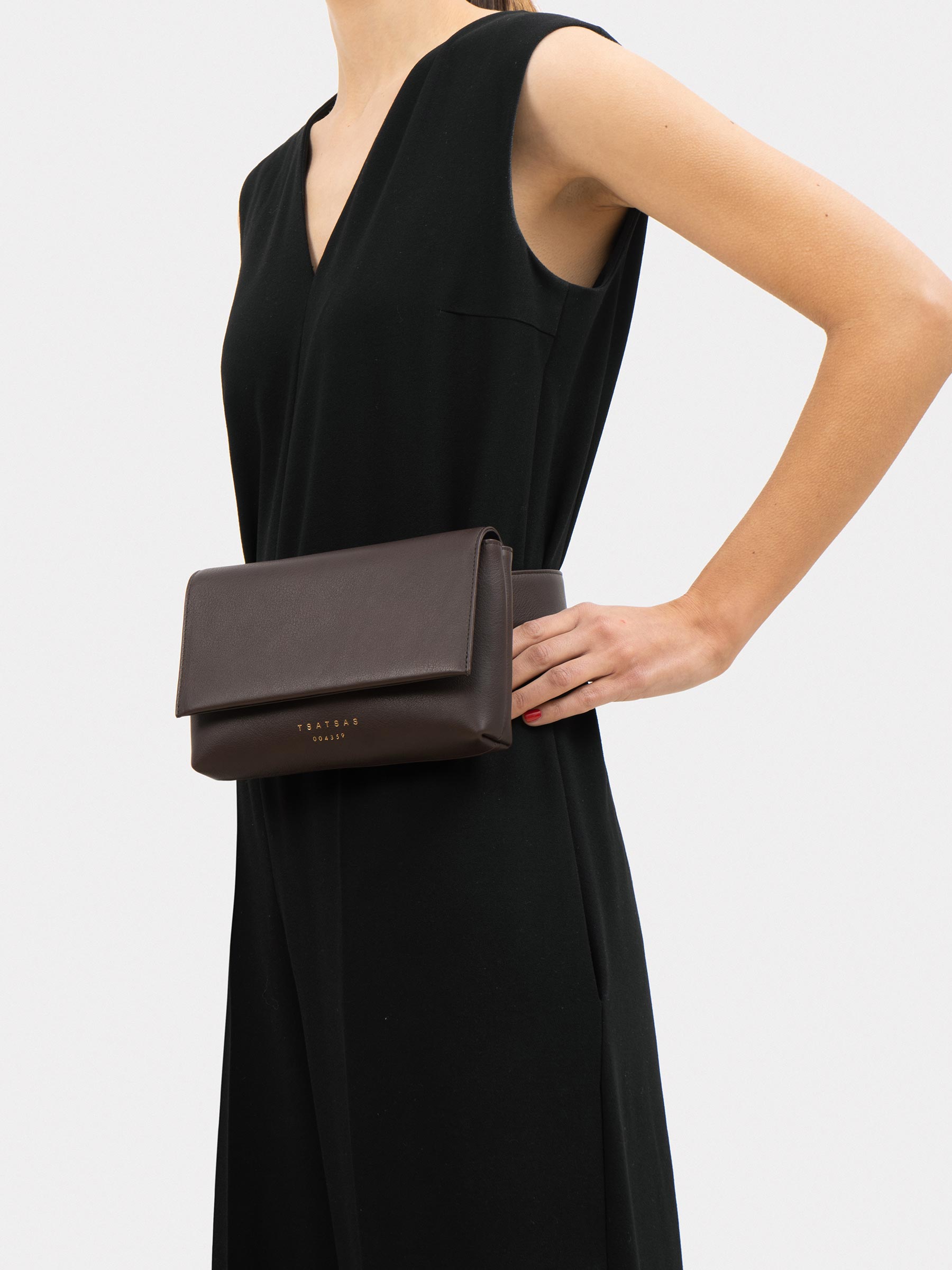 SOMA belt bag in dark brown calfskin leather | TSATSAS