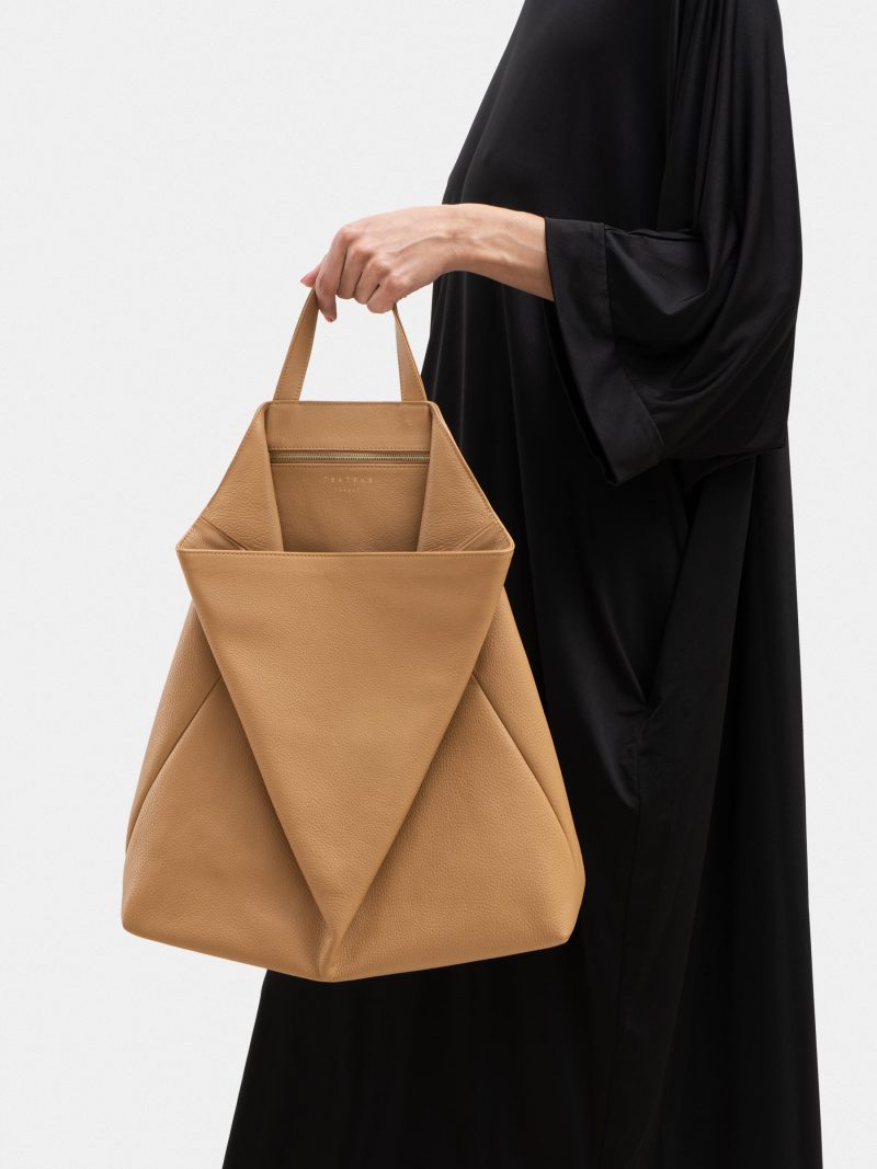 FLUKE tote bag in cashew calfskin leather | TSATSAS