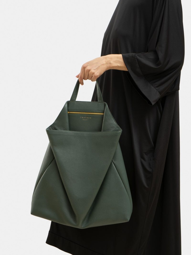 FLUKE tote bag in pine green calfskin leather | TSATSAS