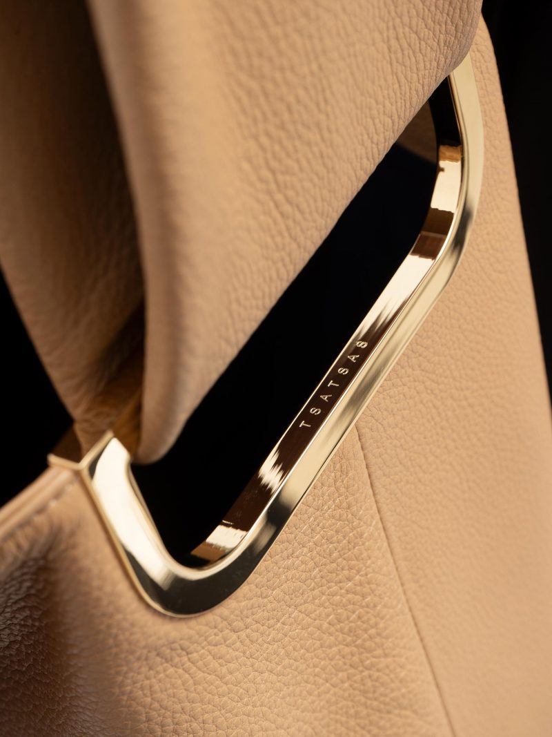 SHIFT shoulder bag in cashew calfskin leather | TSATSAS