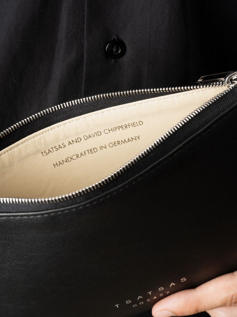CASE 2 — case in black calfskin leather | TSATSAS and David Chipperfield