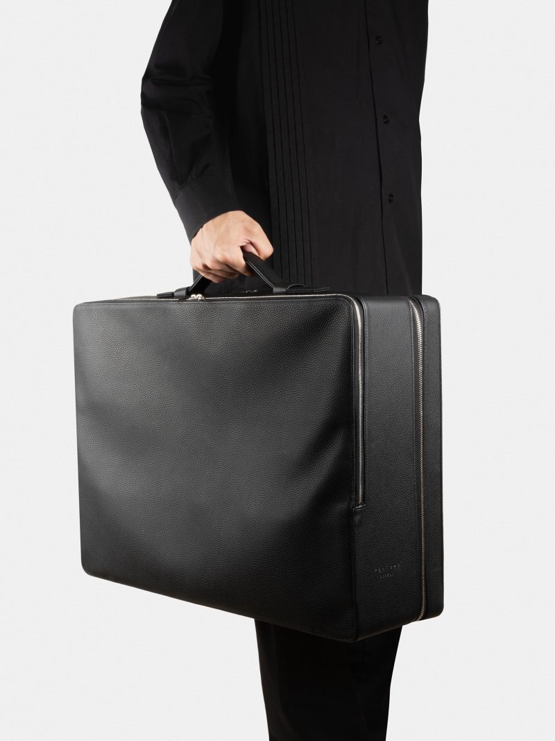 SUIT-CASE — suitcase in black calfskin leather | TSATSAS and David Chipperfield