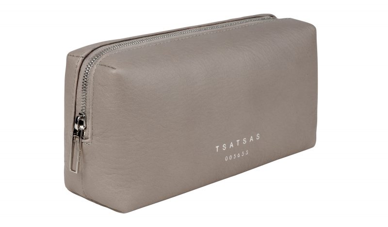 BASALT 1 wash bag in grey calfskin leather | TSATSAS