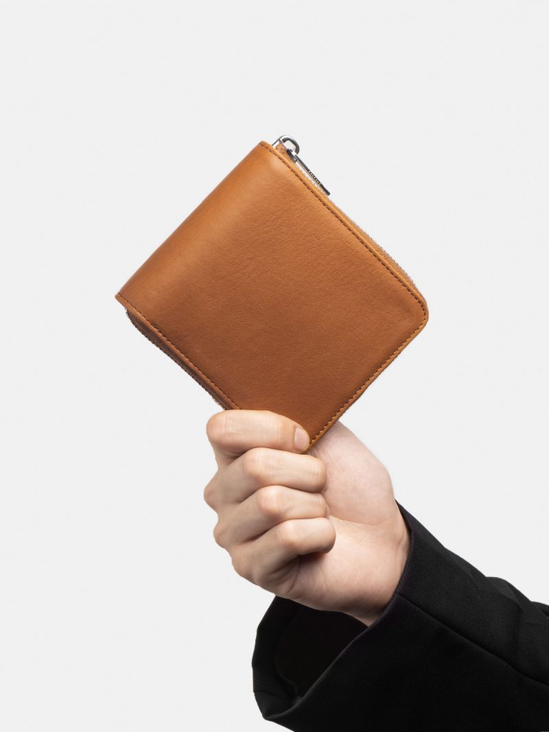 KOBO 1 wallet in tan calfskin leather | TSATSAS