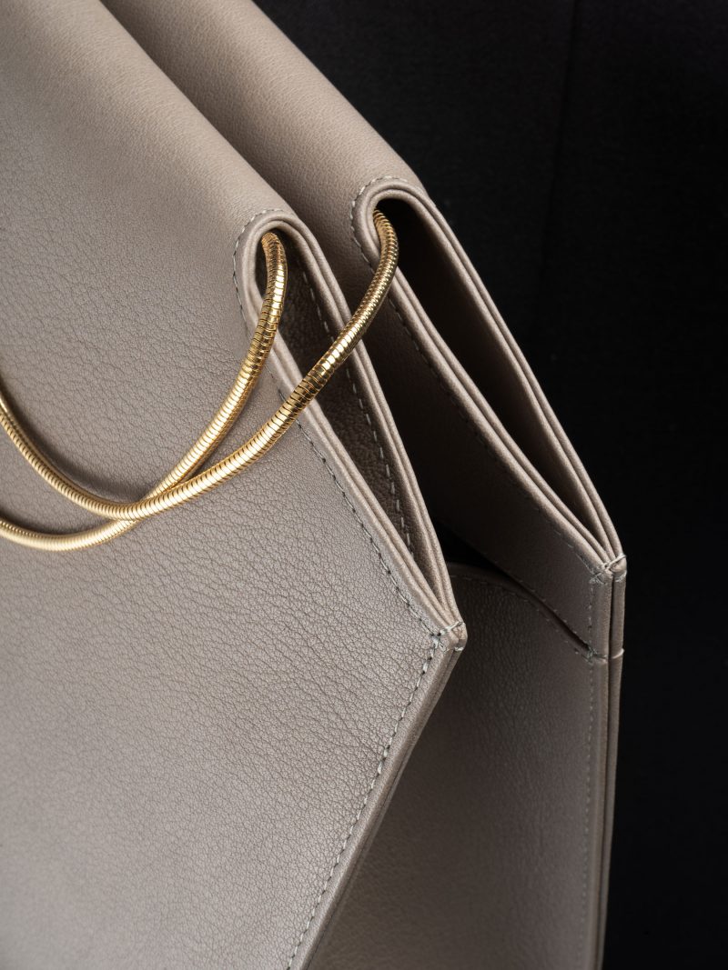 SUEZ 1 shoulder bag in grey calfskin leather | TSATSAS