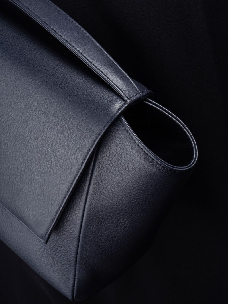 NEA 2 shoulder bag in navy calfskin leather | TSATSAS
