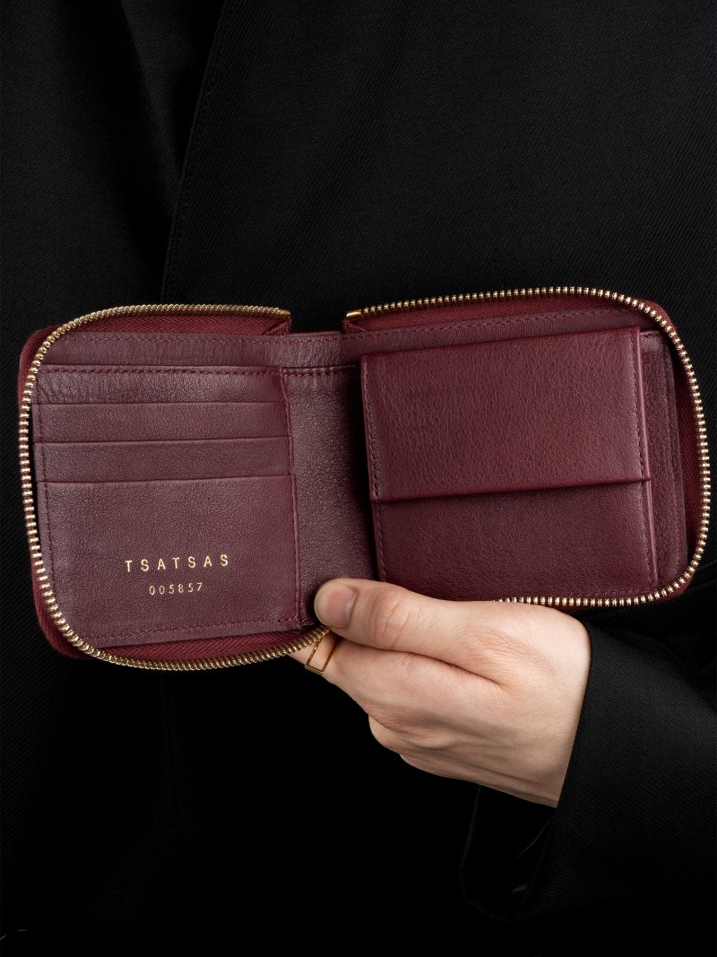 KOBO 1 wallet in burgundy calfskin leather | TSATSAS