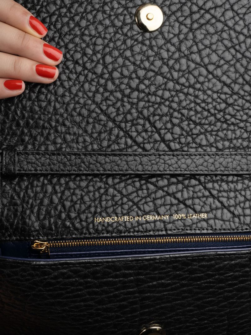 AMOS shoulder bag in black bison leather | TSATSAS