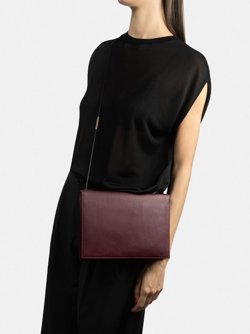 RE-OTHER shoulder bag in burgundy calfskin leather | TSATSAS