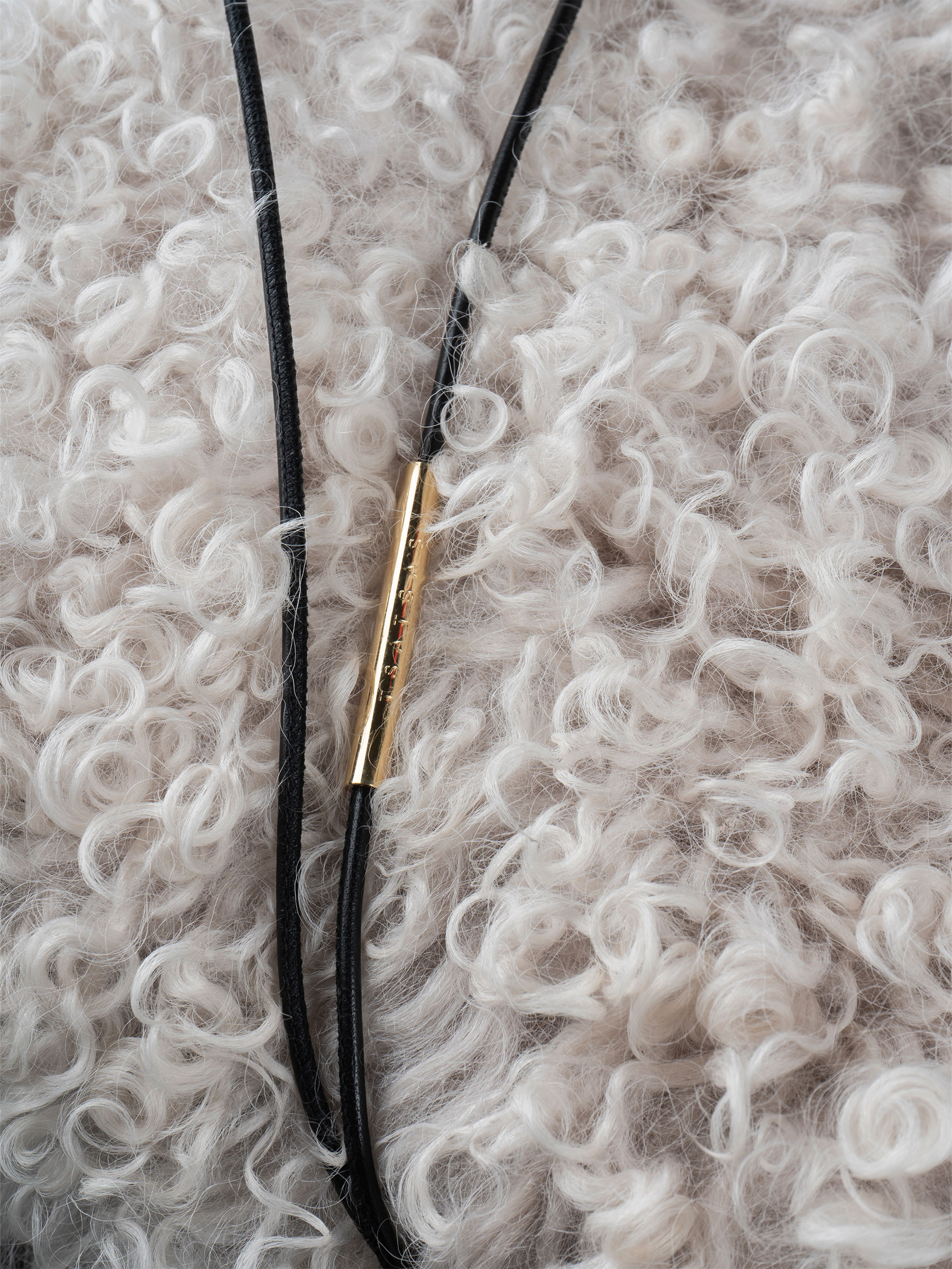 RE-OTHER shoulder bag in ivory sherling | TSATSAS