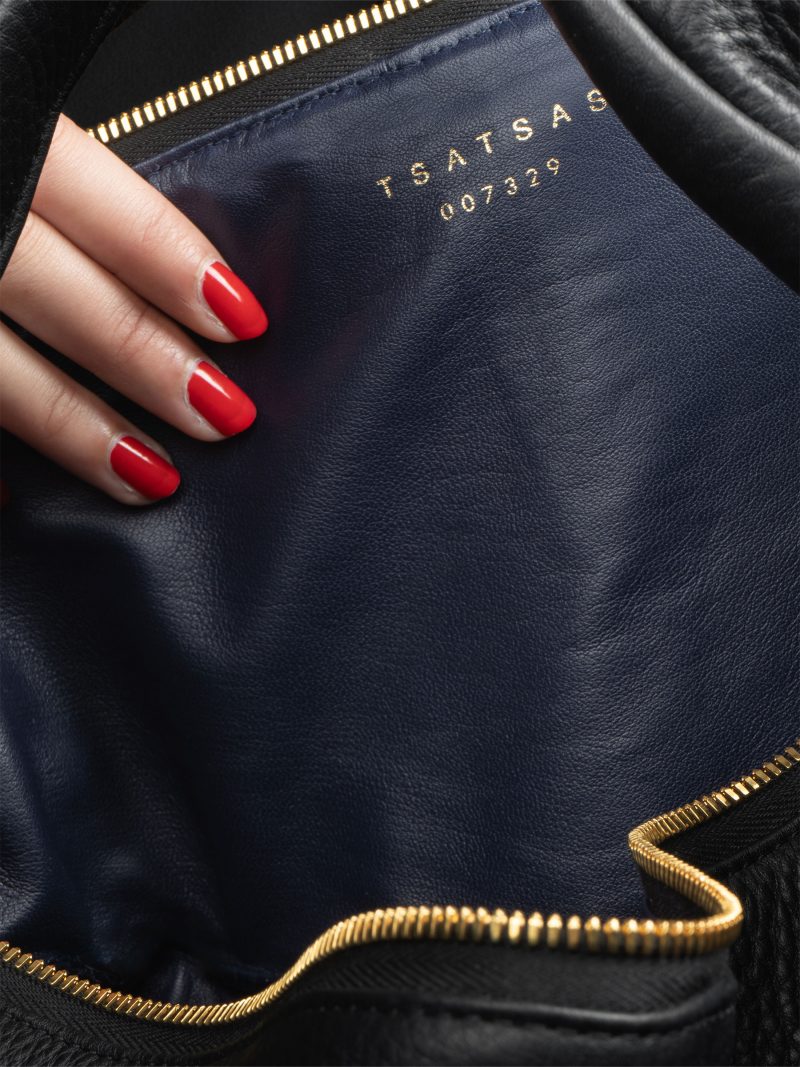 DANAIDE shoulder bag in black calfskin leather | TSATSAS