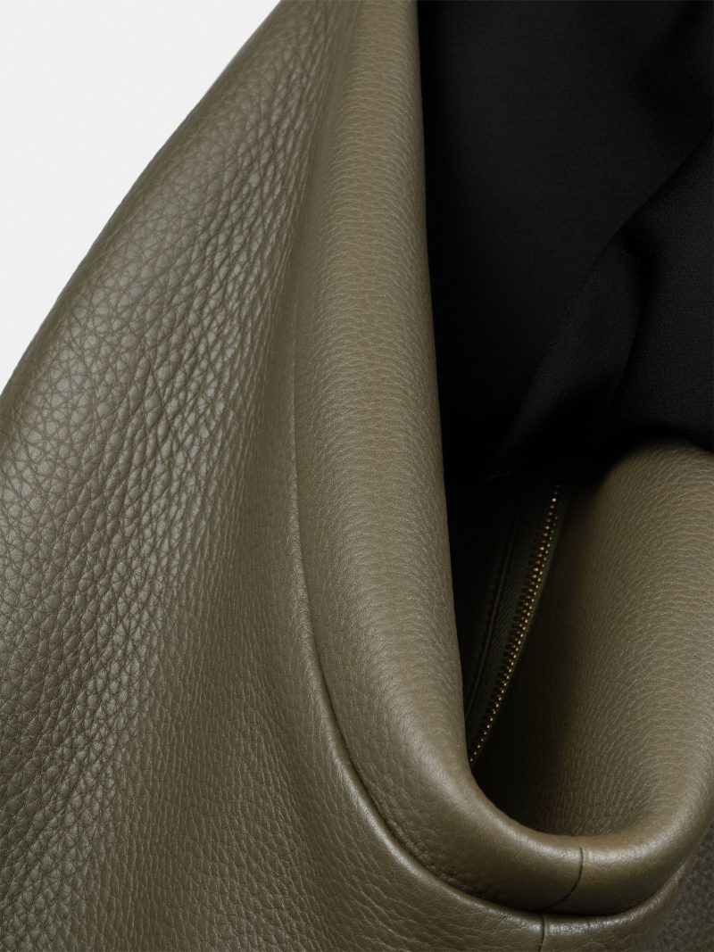 DANAIDE shoulder bag in khaki green calfskin leather | TSATSAS