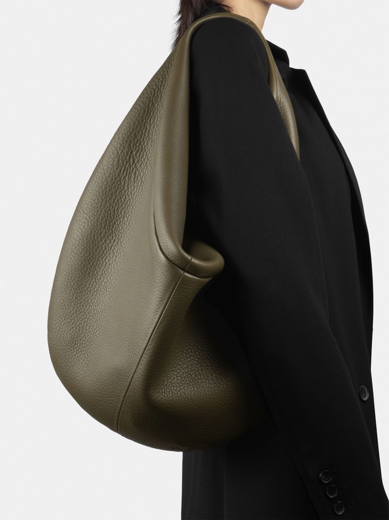 DANAIDE shoulder bag in khaki green calfskin leather | TSATSAS