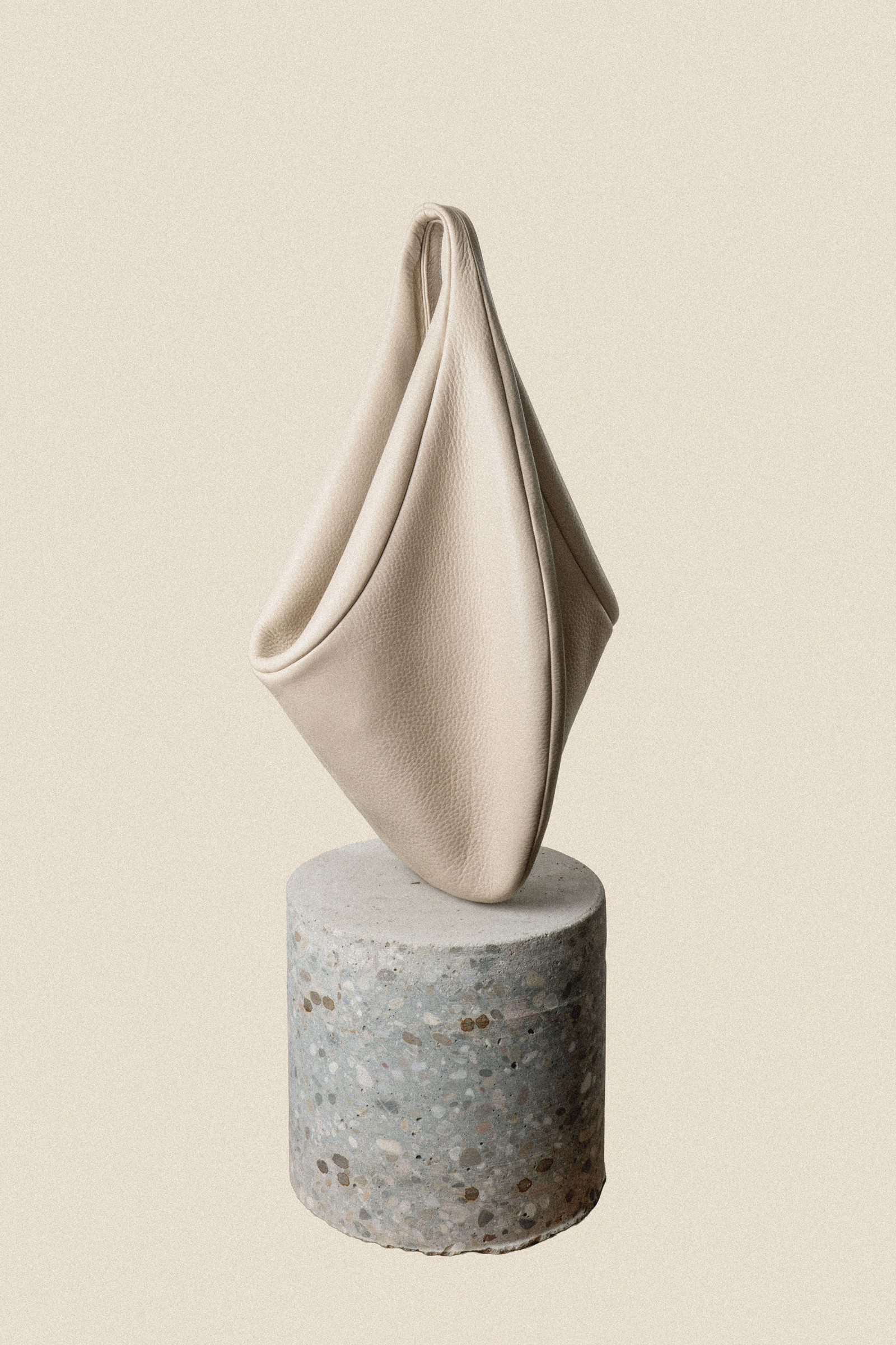 TSATSAS | leather bags and accessories handcrafted in Germany