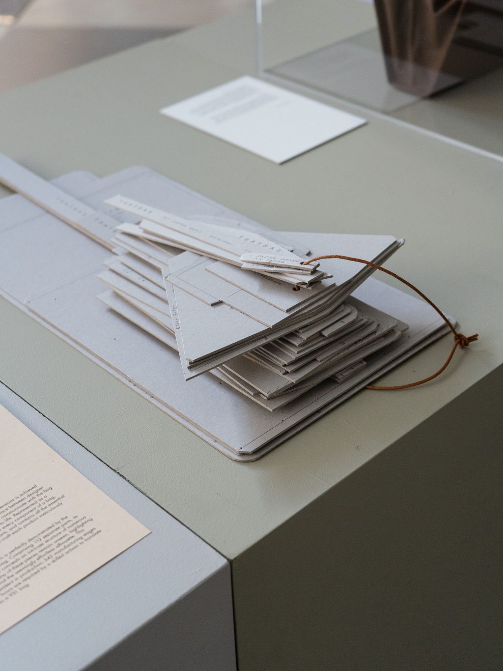 In residence at Vitsœ: TSATSAS and the 931 bag, designed by Dieter Rams - Photography by Dimitrios Tsatsas | TSATSAS