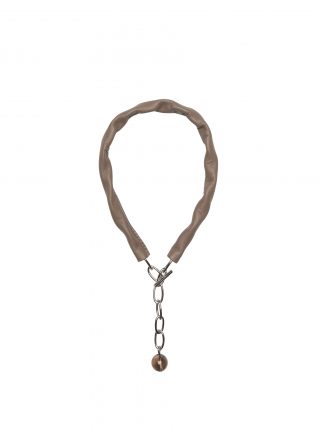 LATCH - Saskia Diez and TSATSAS - Necklace in rhodium-plated brass with smoky quartz and taupe lamb nappa leather | TSATSAS