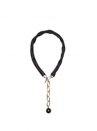 LATCH - Saskia Diez and TSATSAS - Necklace in gold-plated brass with black onyx and black lamb nappa leather | TSATSAS