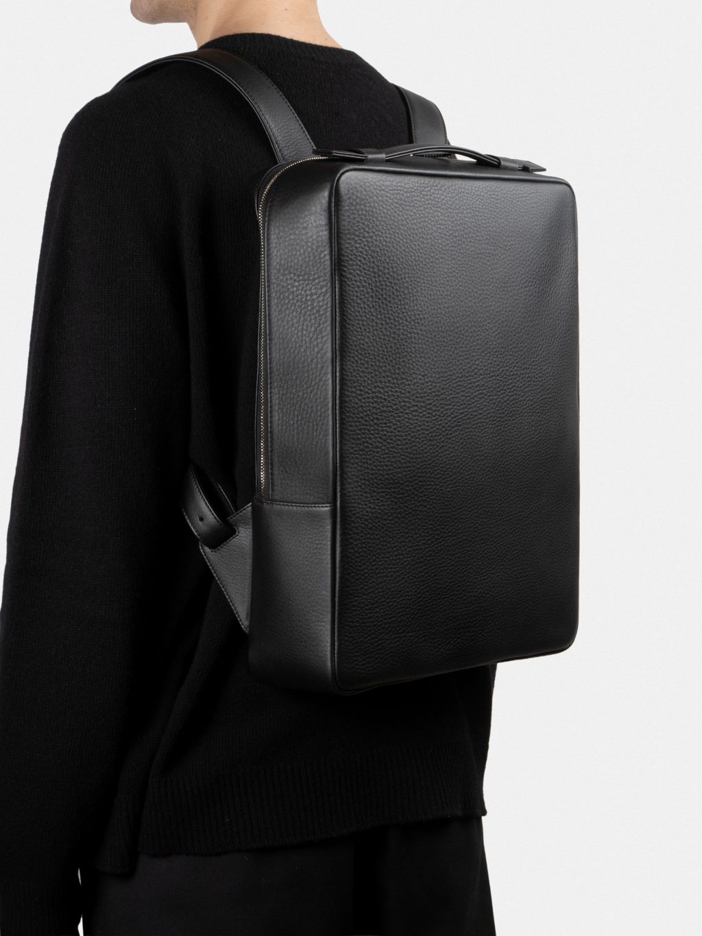 BACK-PACK — backpack in black calfskin leather | TSATSAS and David Chipperfield