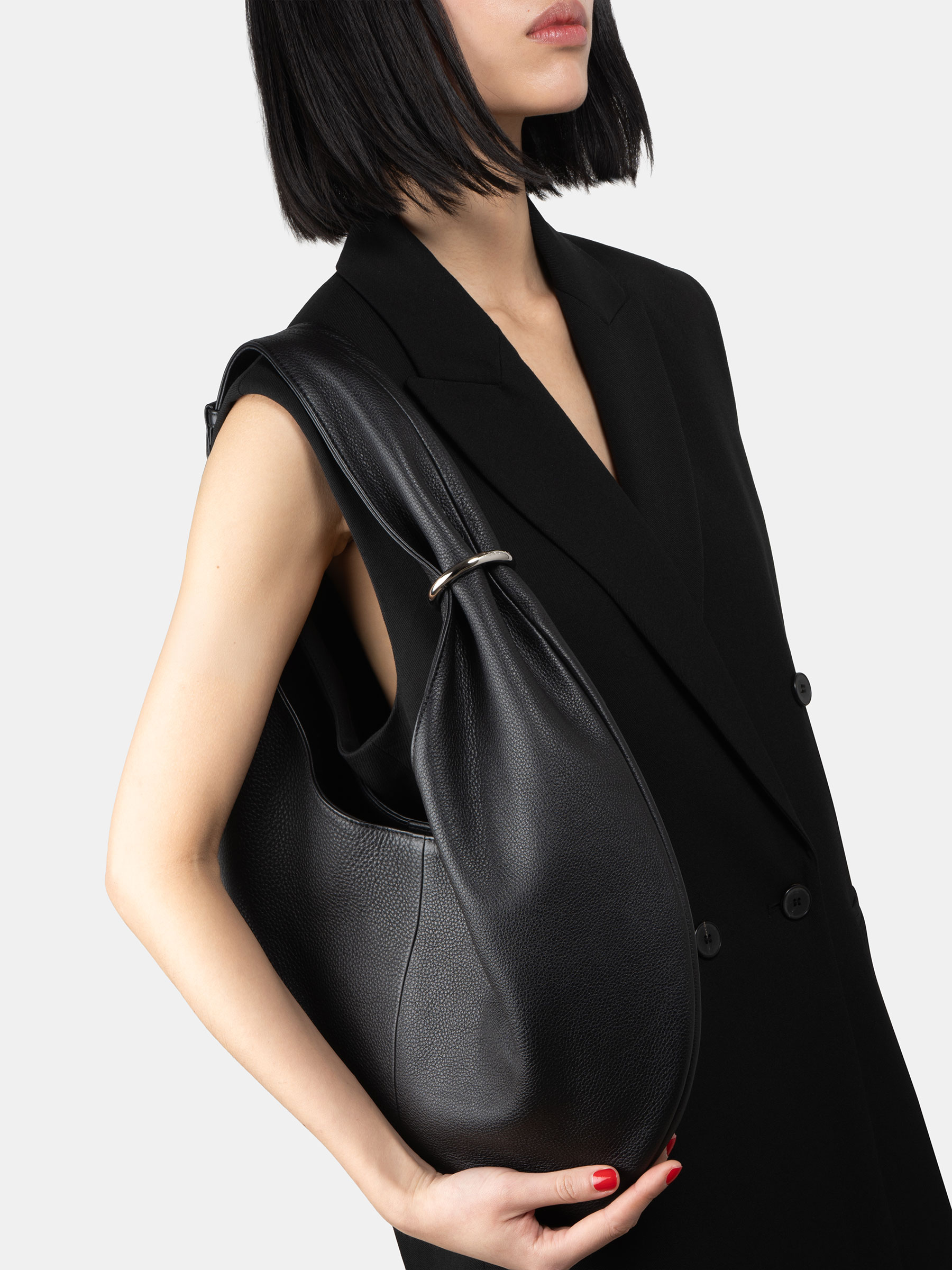 HALO shoulder bag in black calfskin leather | TSATSAS