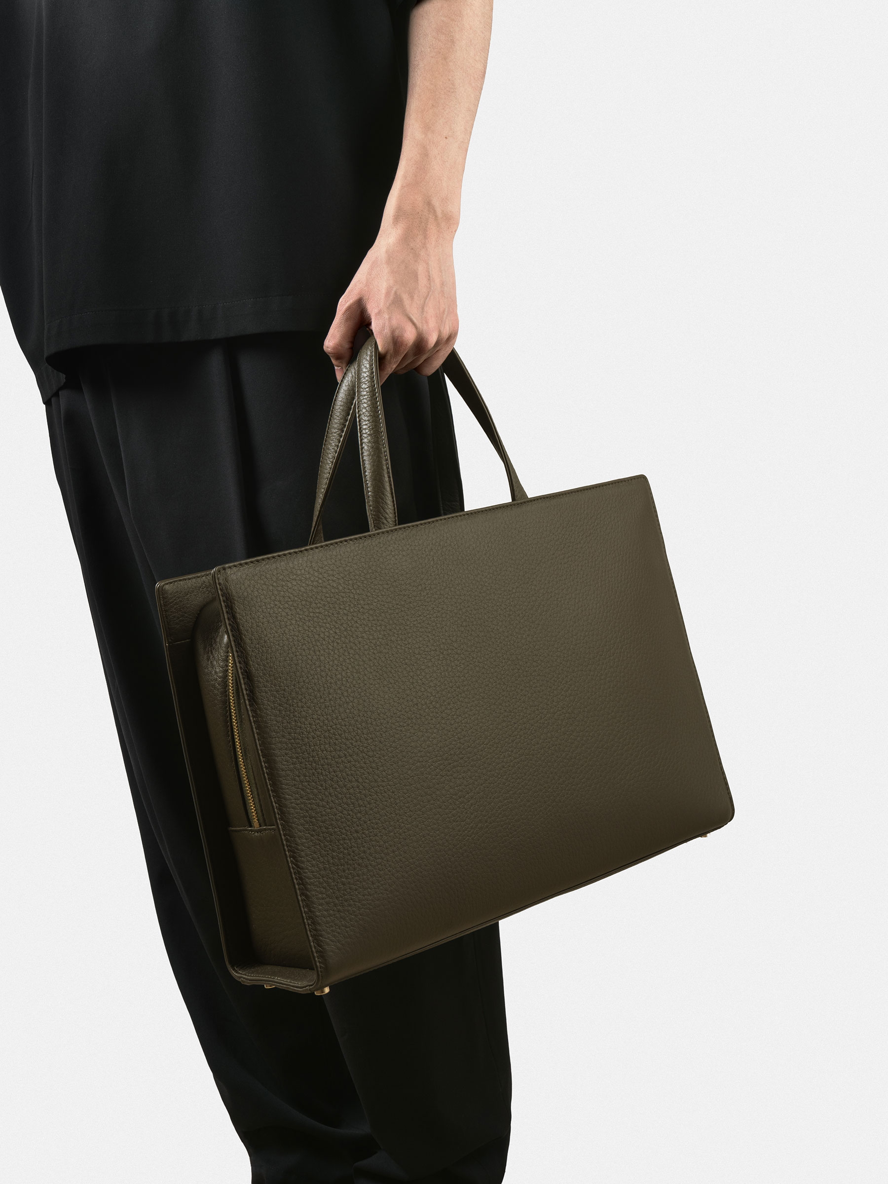 DELTOUR structured tote bag in khaki green calfskin leather | TSATSAS