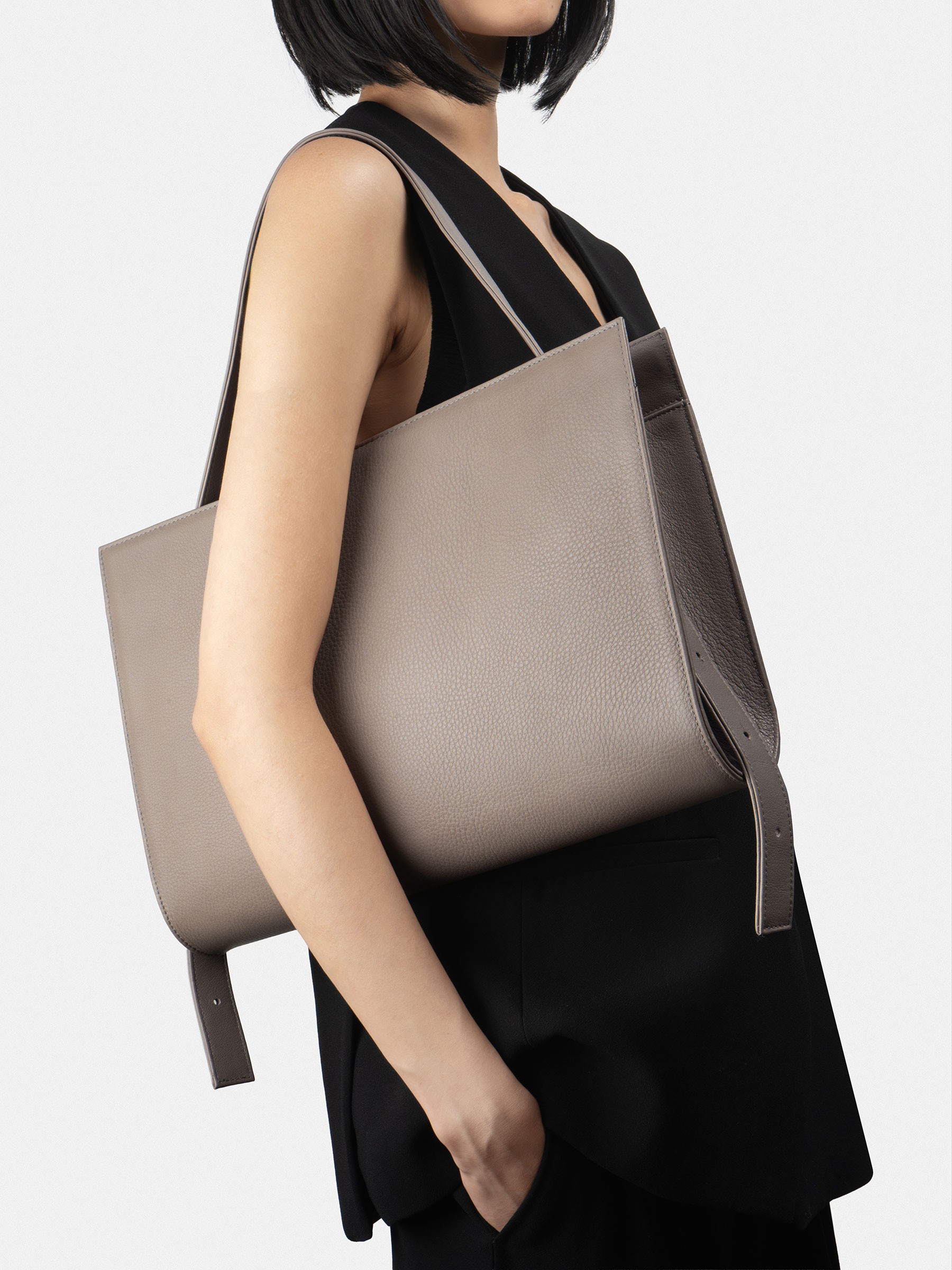 BASIL shoulder bag in grey calfskin leather | TSATSAS